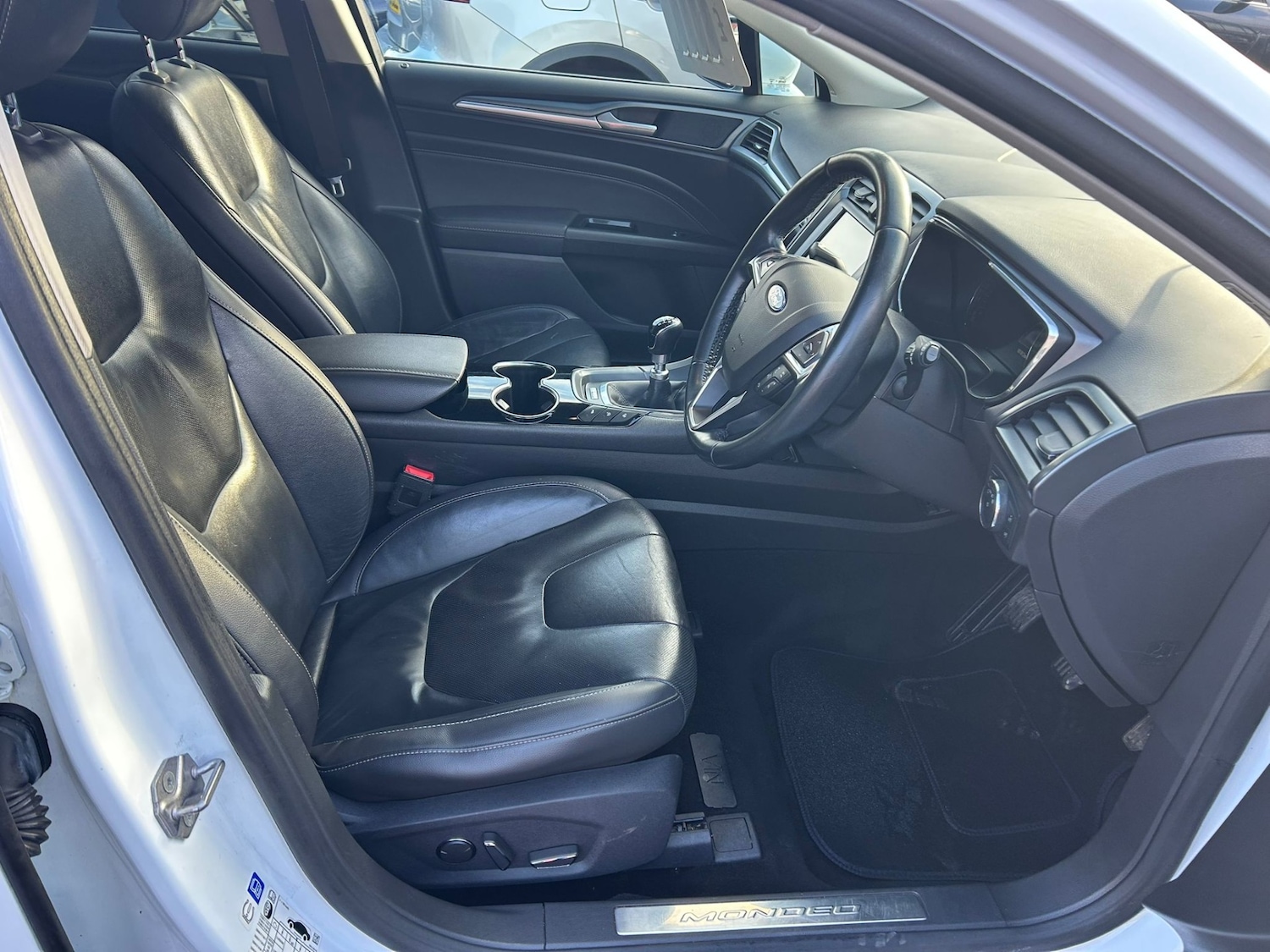 Used Ford Mondeo 2016 for sale - 77312658: Photo 9