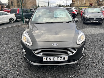 Used Ford Fiesta 2018 for sale - 76430638: Photo