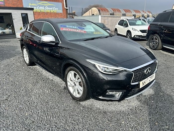 Used Infiniti Q30 2017 for sale - 78125347: Photo