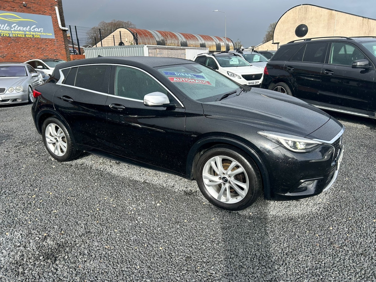 Used Infiniti Q30 2017 for sale - 78125347: Photo 4