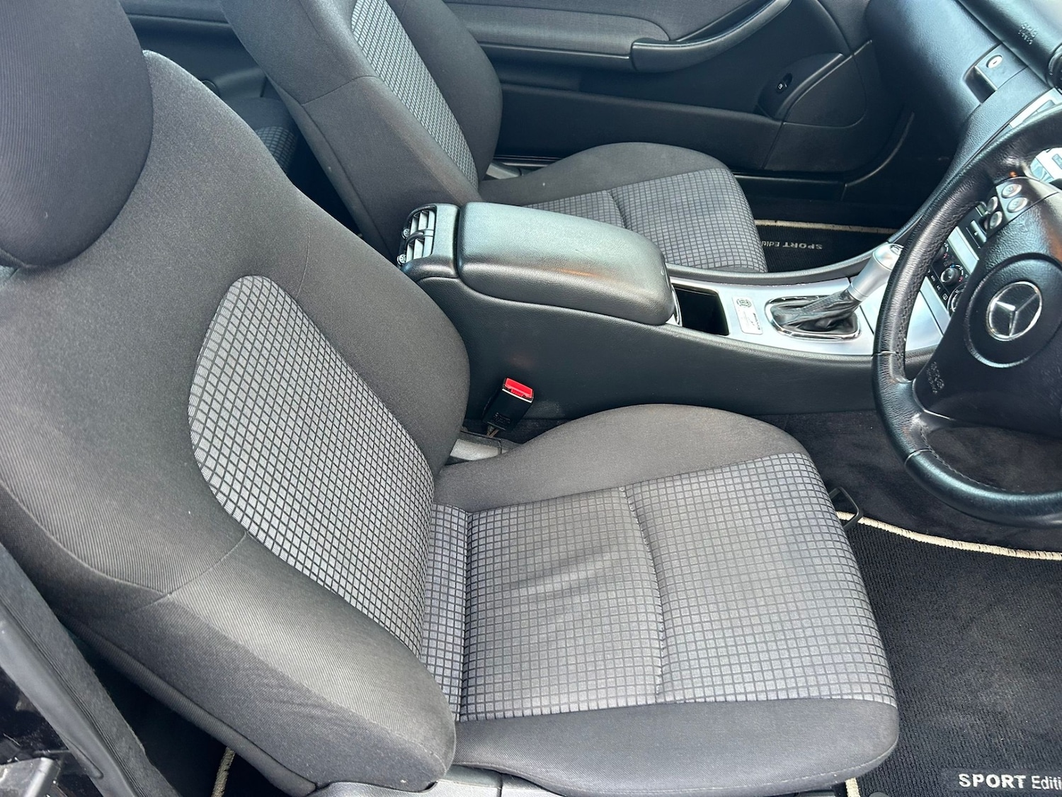 Used Mercedes-Benz C Class 2008 for sale - 77284081: Photo 11