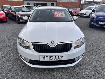 Used Skoda Octavia 2015 for sale - 78584588: Photo