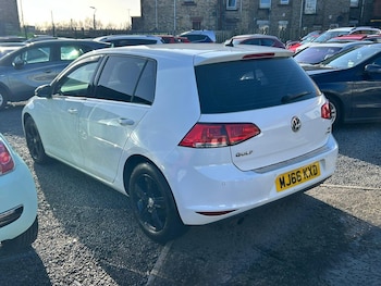 Used Volkswagen Golf 2016 for sale - 78699442: Photo