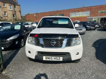 Used Nissan Navara 2015 for sale - 74308839: Photo