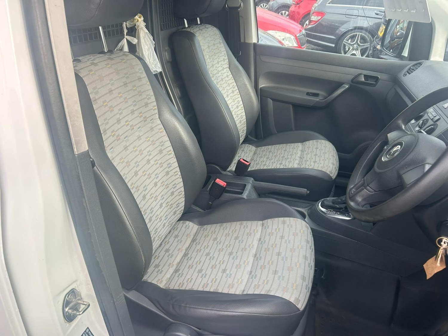 Used Volkswagen Caddy 2014 for sale - 76103978: Photo 12