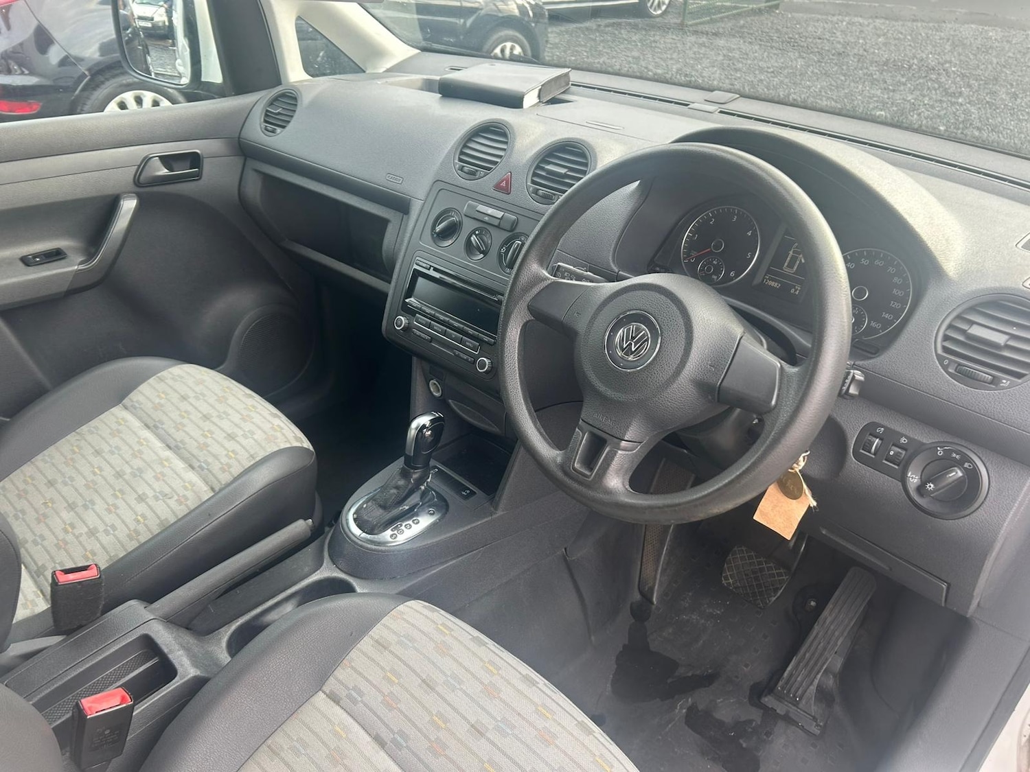 Used Volkswagen Caddy 2014 for sale - 76103978: Photo 14