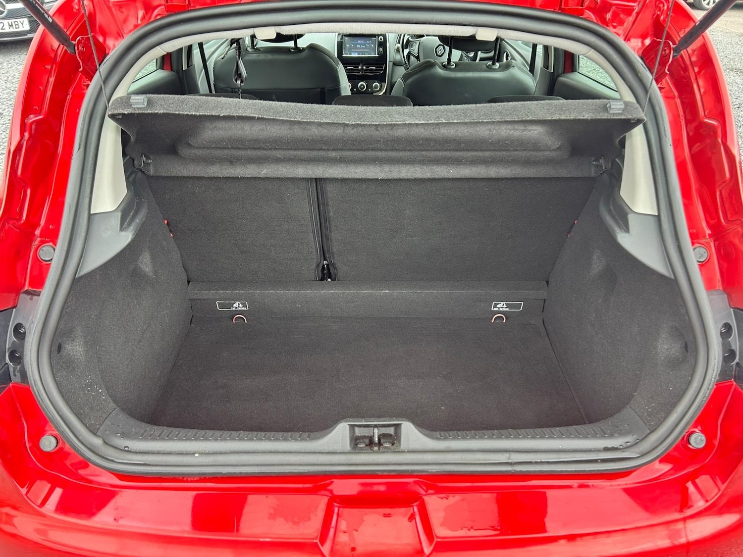 Used Renault Clio 2015 for sale - 78197128: Photo 11