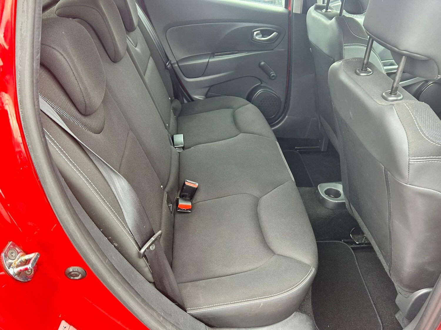 Used Renault Clio 2015 for sale - 78197128: Photo 6