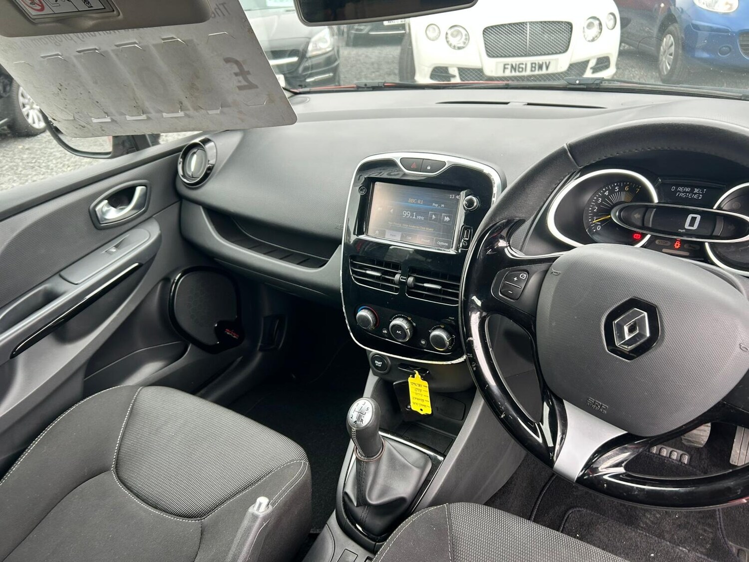 Used Renault Clio 2015 for sale - 78197128: Photo 9
