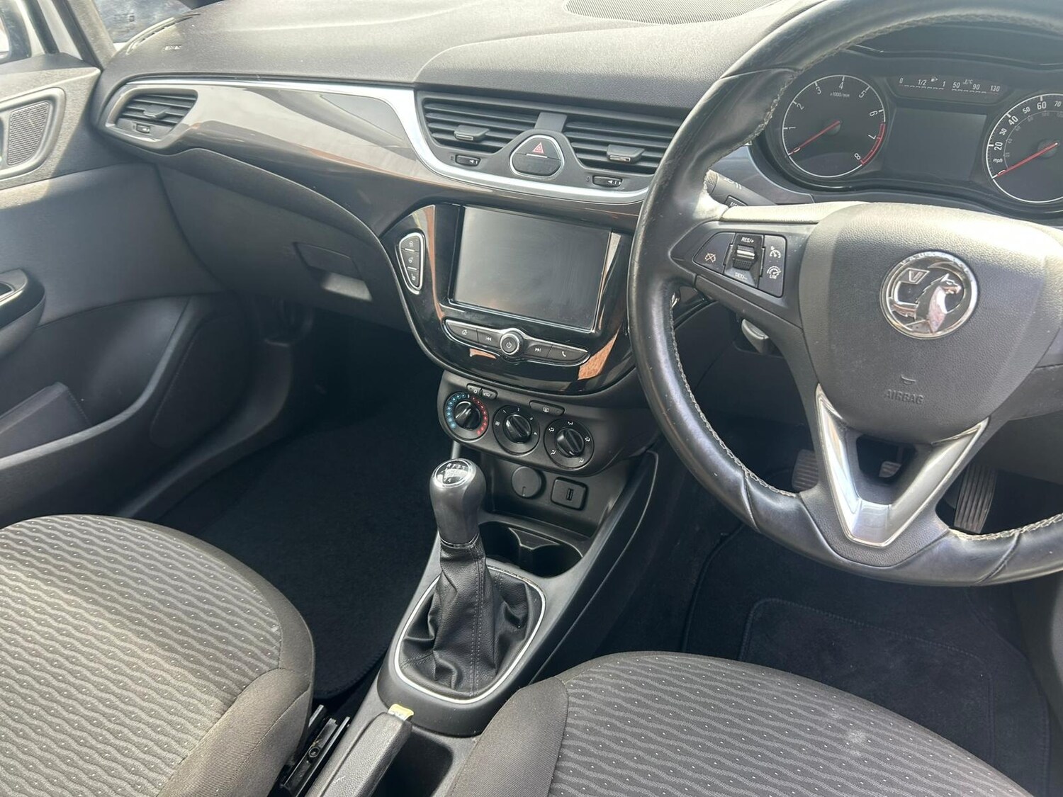 Used Vauxhall Corsa 2016 for sale - 75991517: Photo 9