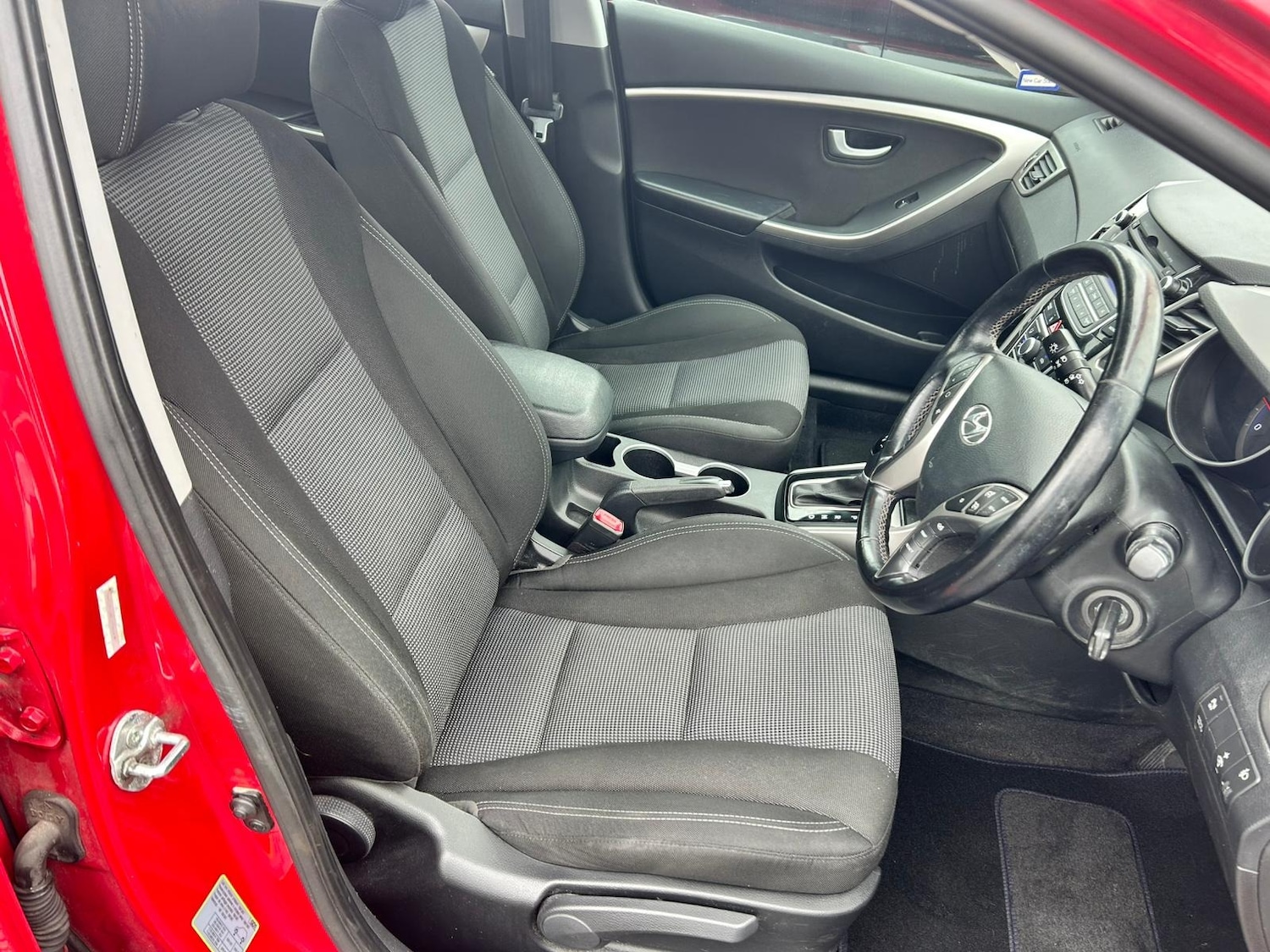 Used Hyundai i30 2014 for sale - 78184153: Photo 9