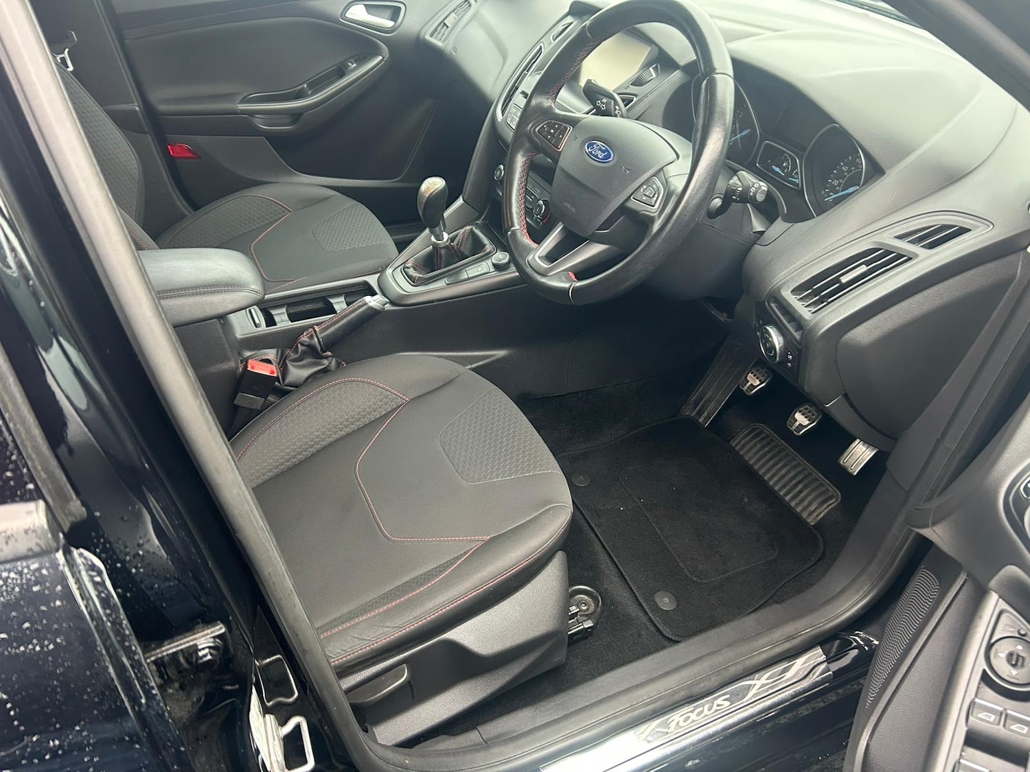 Used Ford Focus 2016 for sale - 76134437: Photo 17