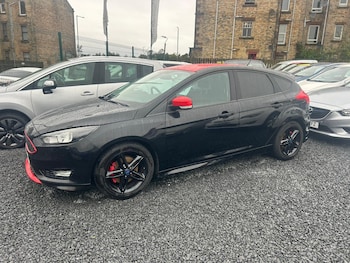 Used Ford Focus 2016 for sale - 76134437: Photo 4