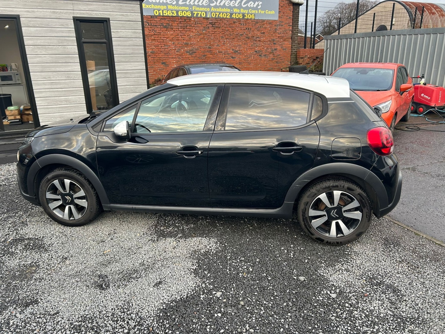 Used Citroen C3 2018 for sale - 76726163: Photo 7