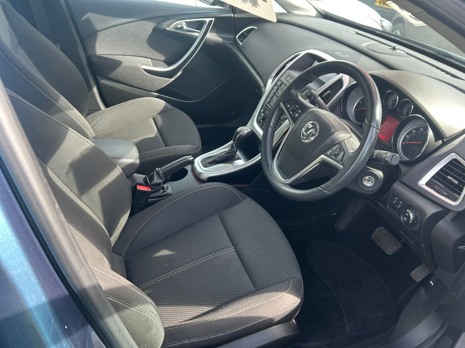Used Vauxhall Astra 2013 for sale - 75991520: Photo 10