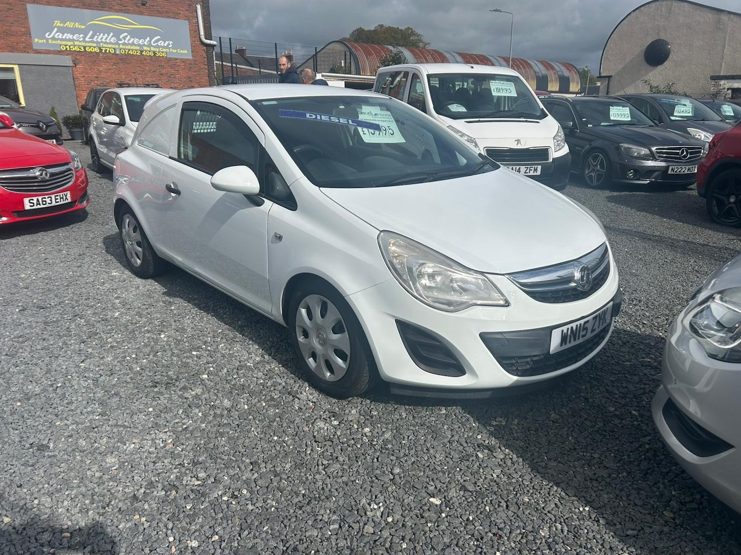 Used Vauxhall Corsa 2015 for sale - 76011985: Photo 1