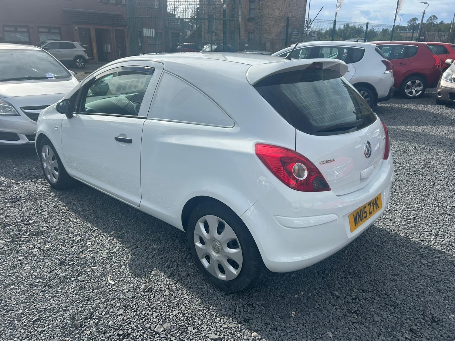 Used Vauxhall Corsa 2015 for sale - 76011985: Photo 4