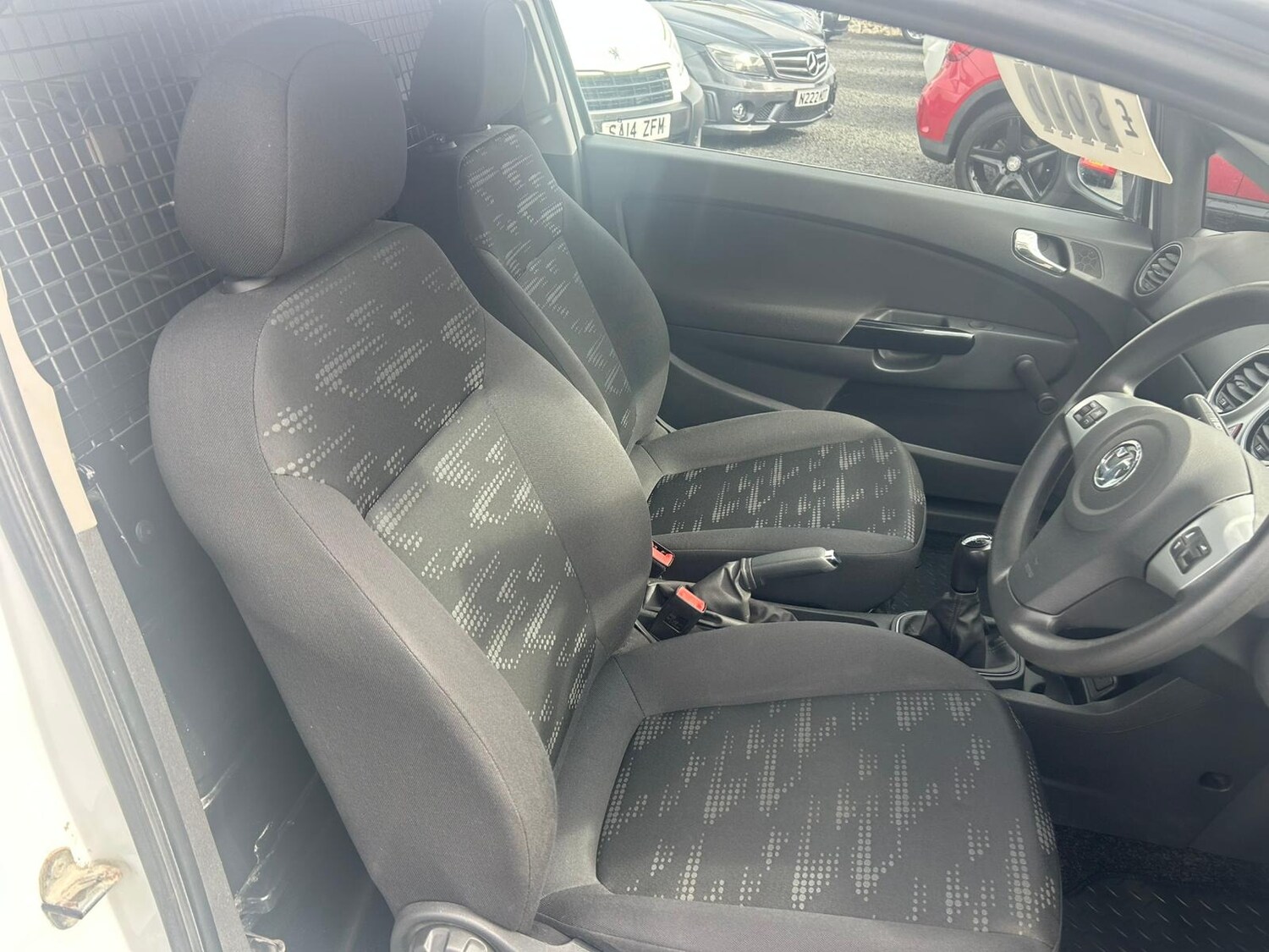Used Vauxhall Corsa 2015 for sale - 76011985: Photo 8