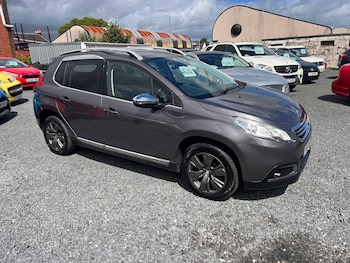 Used Peugeot 2008 2014 for sale - 79092910: Photo