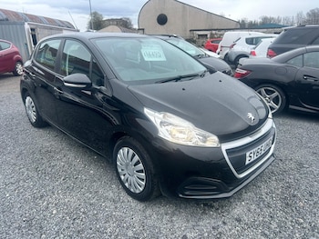 Used Peugeot 208 2015 for sale - 79540716: Photo