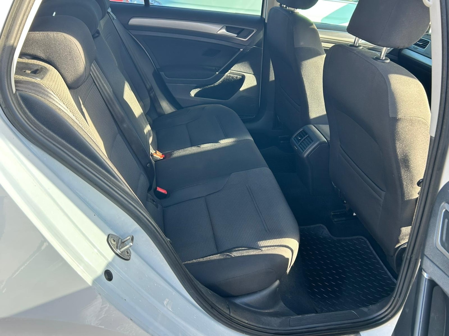 Used Volkswagen Golf 2016 for sale - 77739236: Photo 8