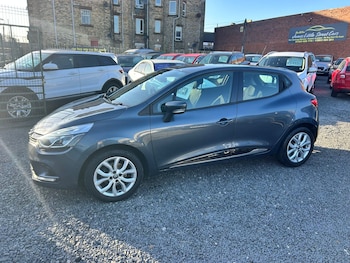 Used Renault Clio 2017 for sale - 77797742: Photo