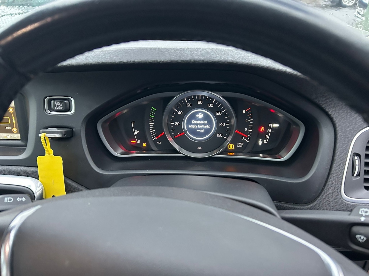 Used Volvo V40 2014 for sale - 76716102: Photo 17