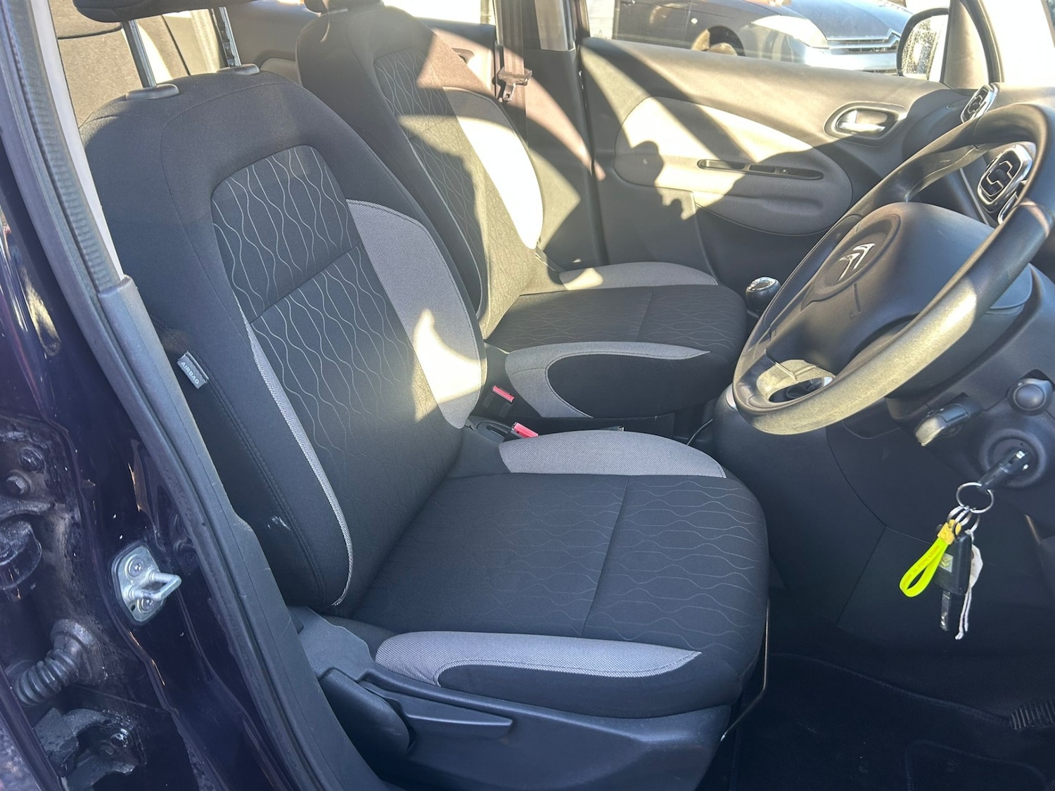 Used Citroen C3 Picasso 2014 for sale - 76715657: Photo 11