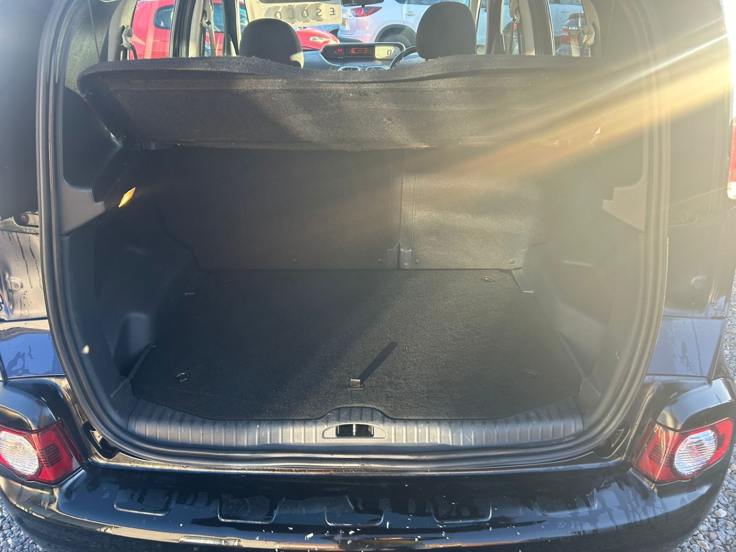 Used Citroen C3 Picasso 2014 for sale - 76715657: Photo 13