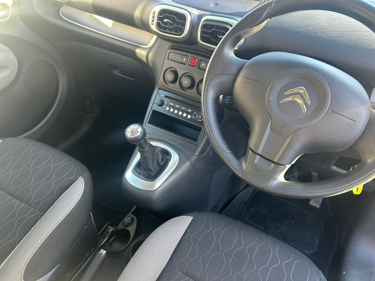 Used Citroen C3 Picasso 2014 for sale - 76715657: Photo 16