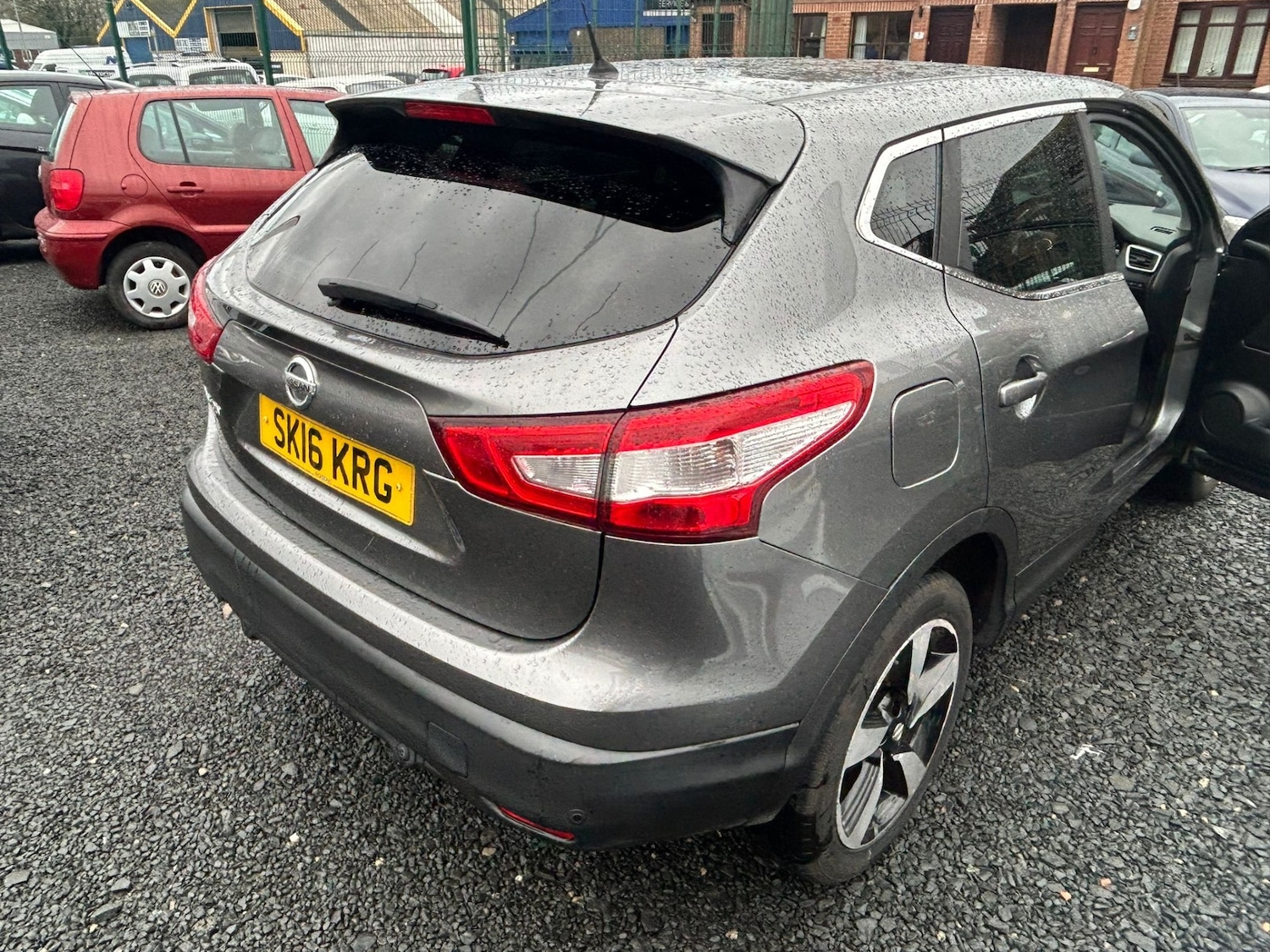 Used Nissan Qashqai 2016 for sale - 76486472: Photo 9