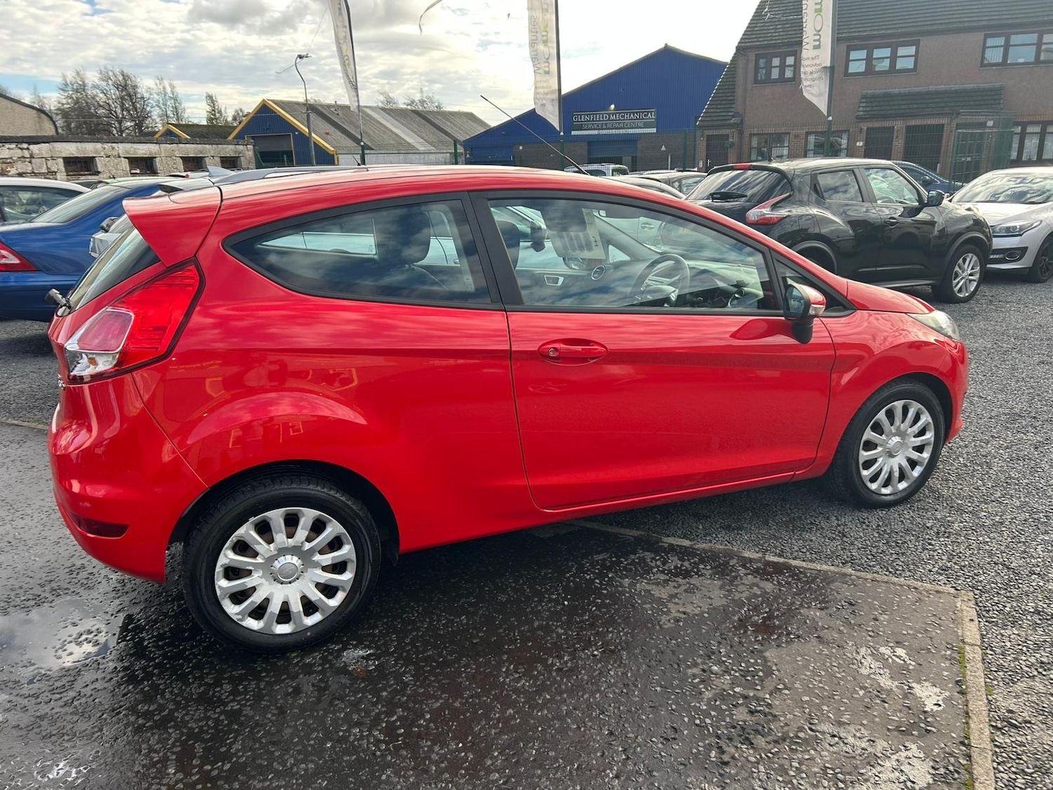 Used Ford Fiesta 2014 for sale - 76387453: Photo 9