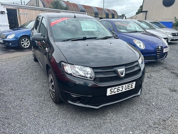 Used Dacia Sandero 2014 for sale - 78699438: Photo