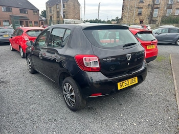Used Dacia Sandero 2014 for sale - 78699438: Photo