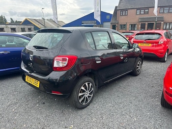 Used Dacia Sandero 2014 for sale - 78699438: Photo