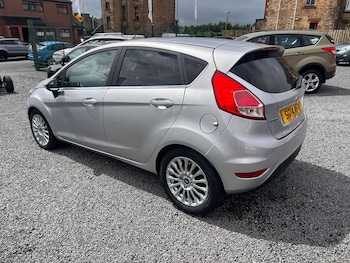 Used Ford Fiesta 2014 for sale - 78988755: Photo