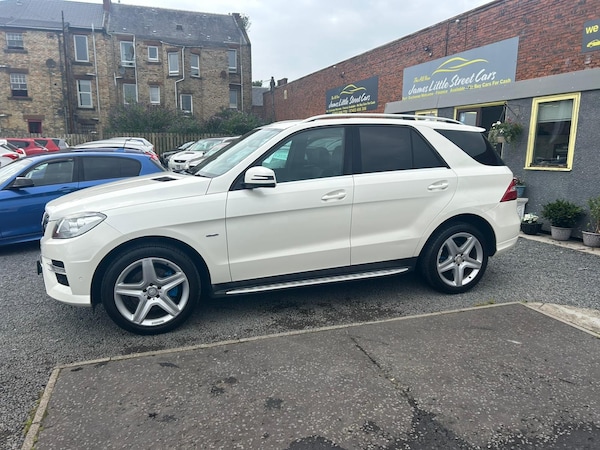 Used Mercedes-Benz M-Class 2012 for sale - 75333306: Photo 6