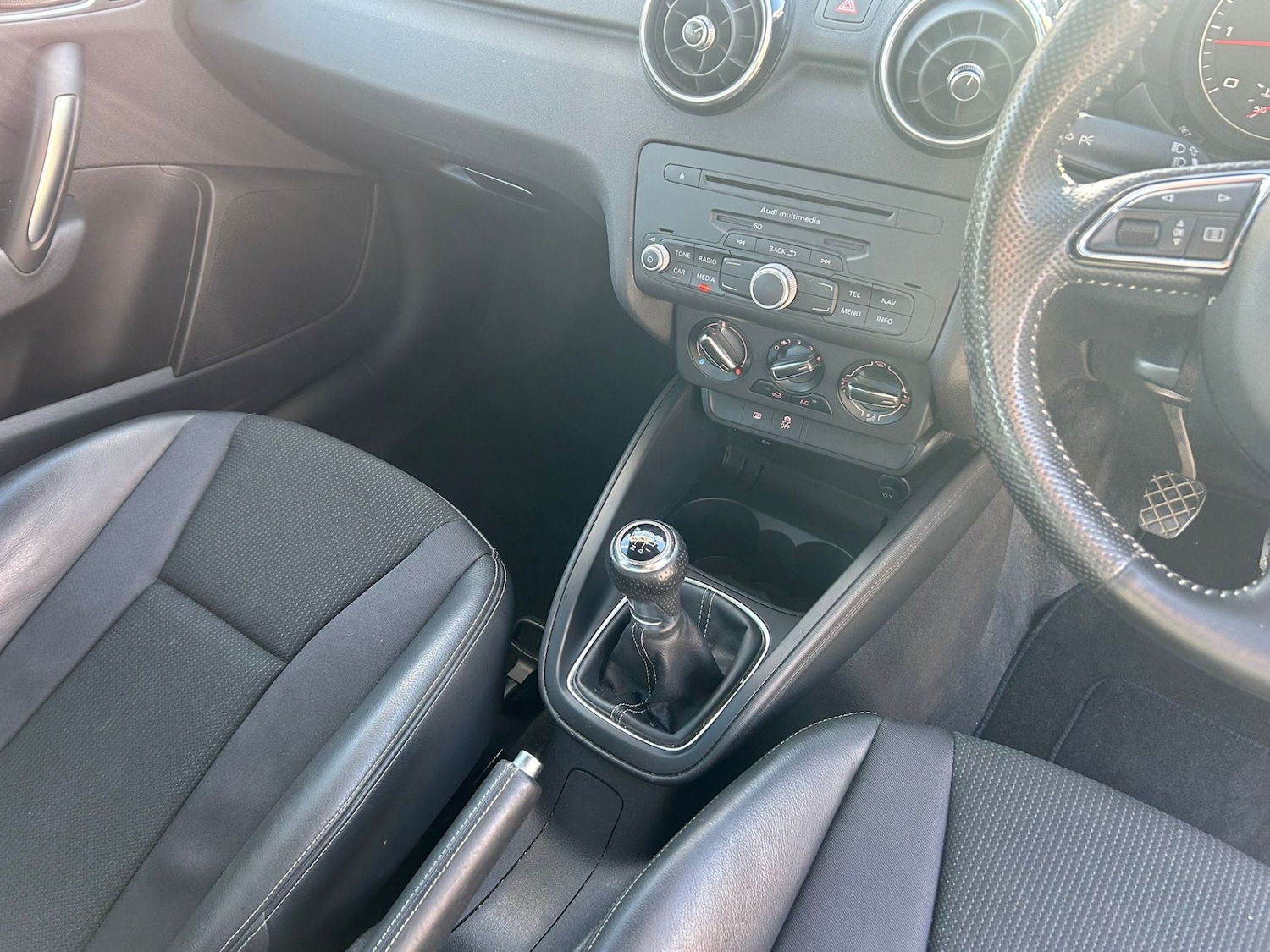 Used Audi A1 2013 for sale - 76082971: Photo 22