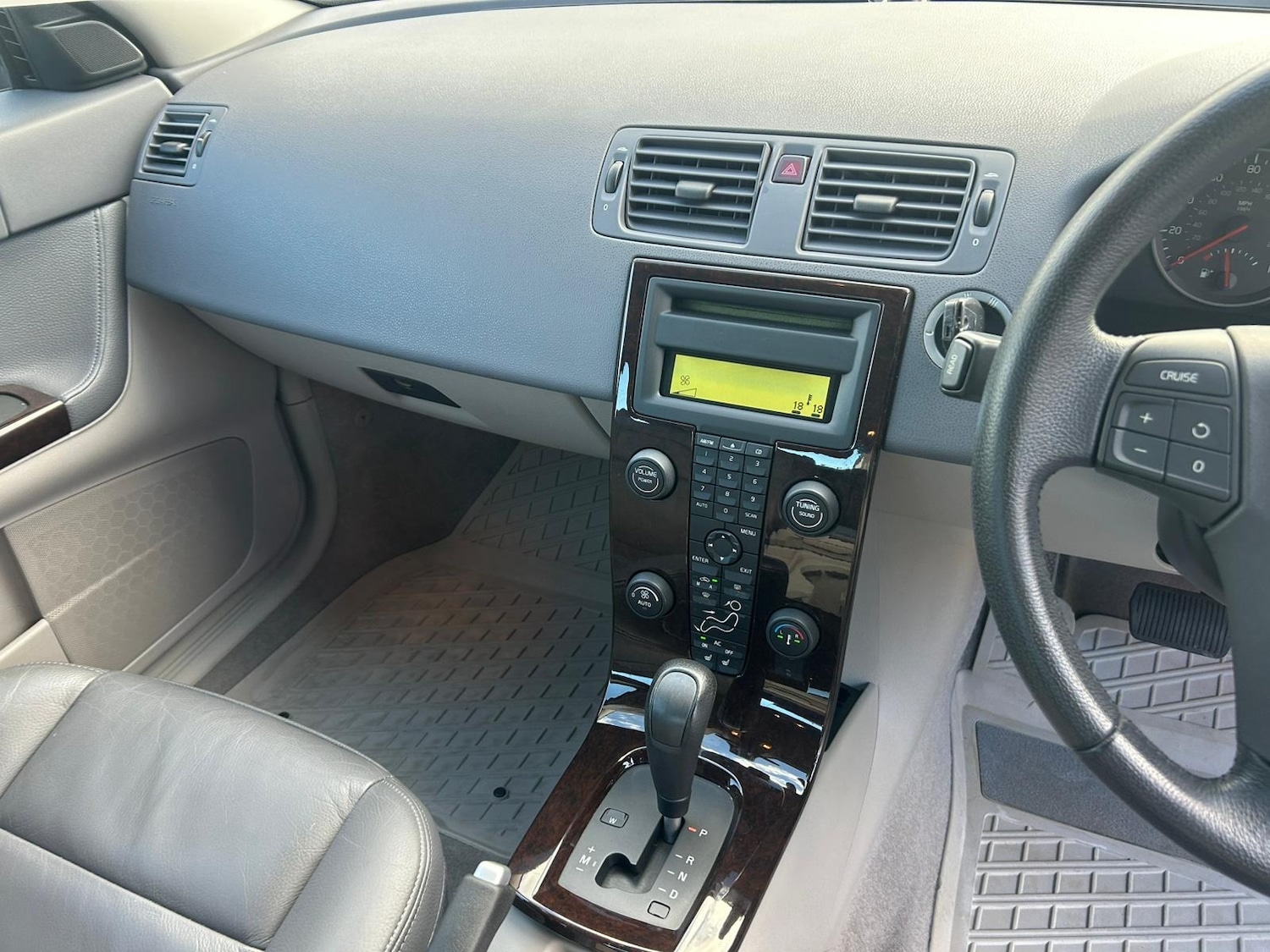 Used Volvo S40 2005 for sale - 76092248: Photo 15