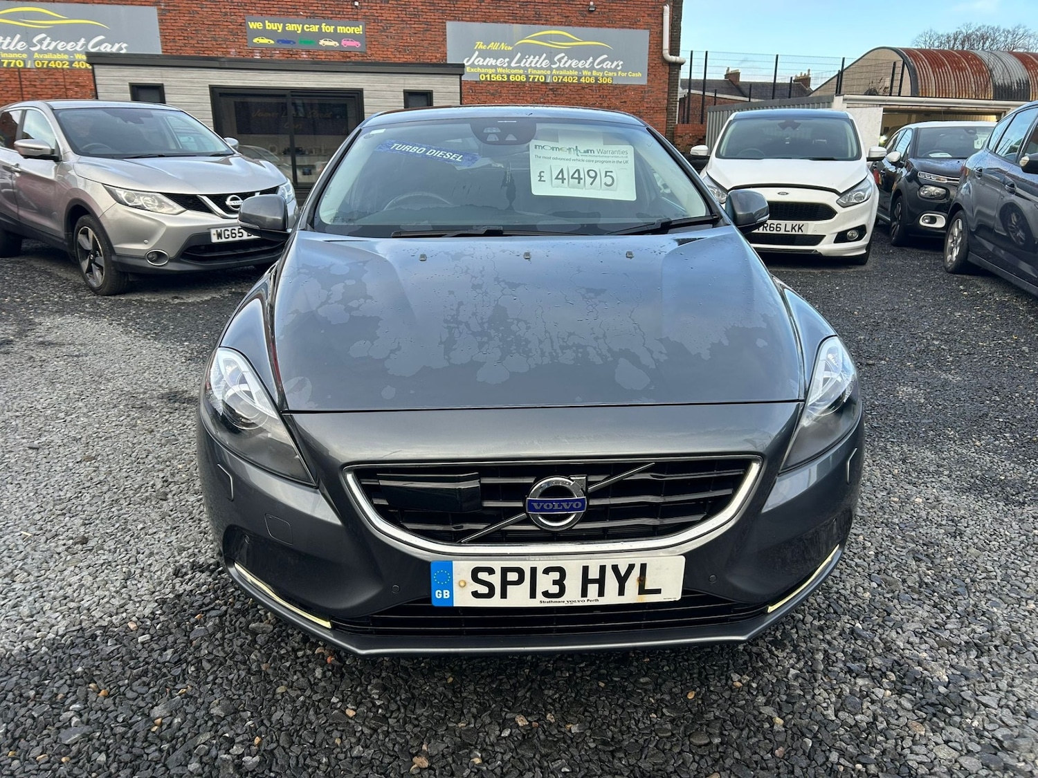 Used Volvo V40 2013 for sale - 77173353: Photo 2
