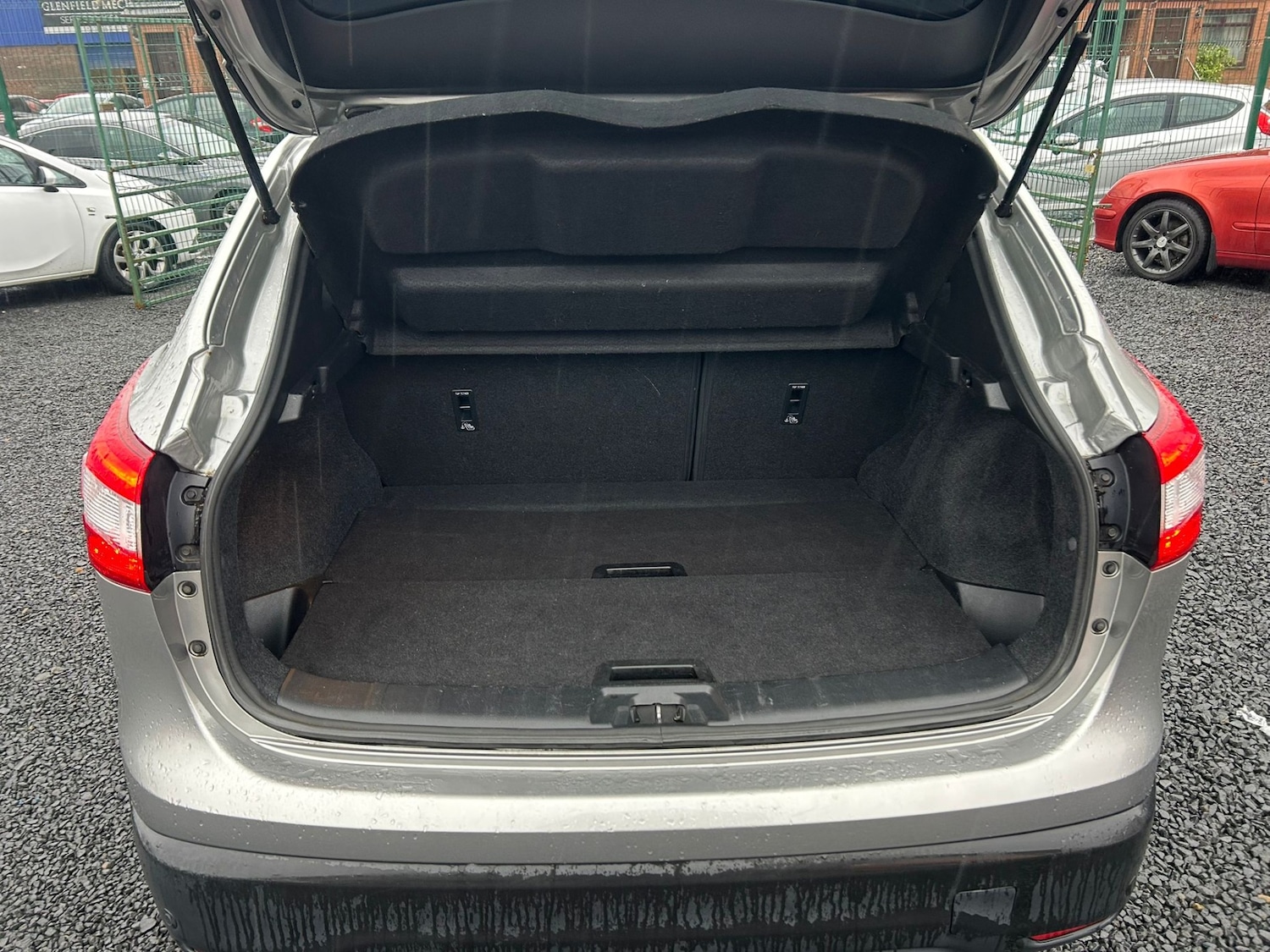 Used Nissan Qashqai 2015 for sale - 76725551: Photo 12