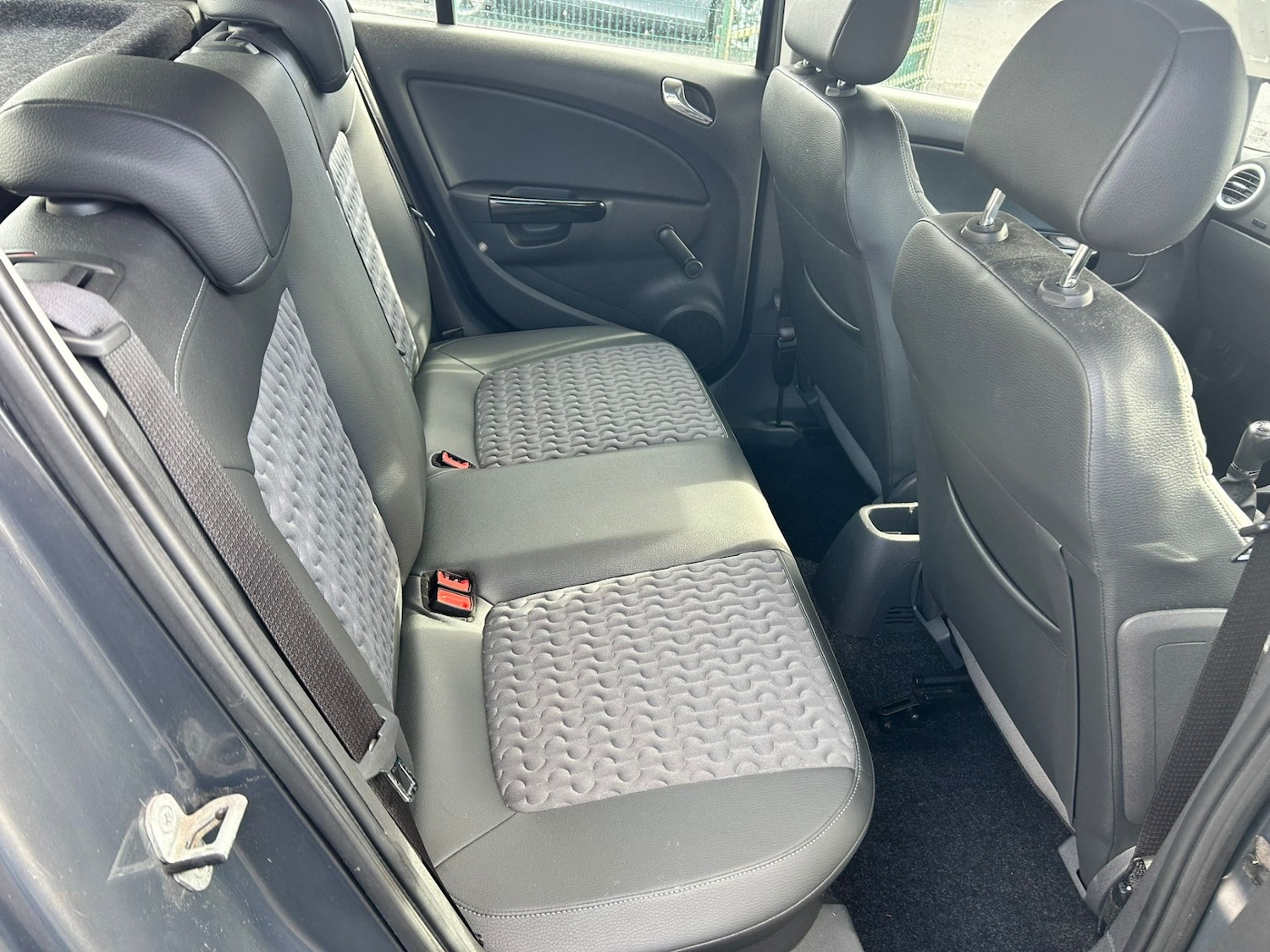 Used Vauxhall Corsa 2013 for sale - 78045892: Photo 8