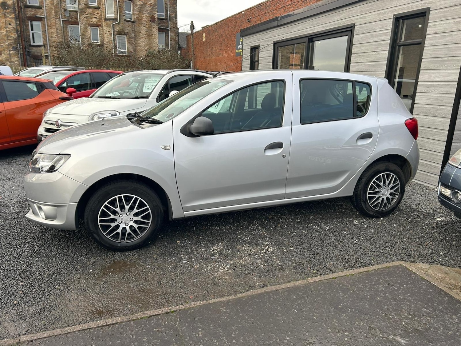 Used Dacia Sandero 2014 for sale - 76912601: Photo 6