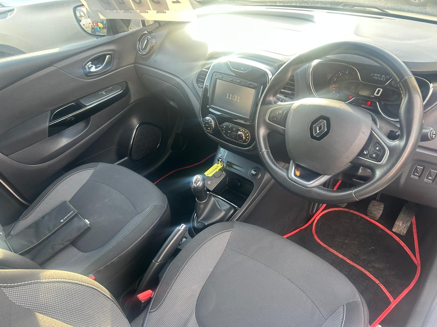 Used Renault Captur 2017 for sale - 77278471: Photo 11