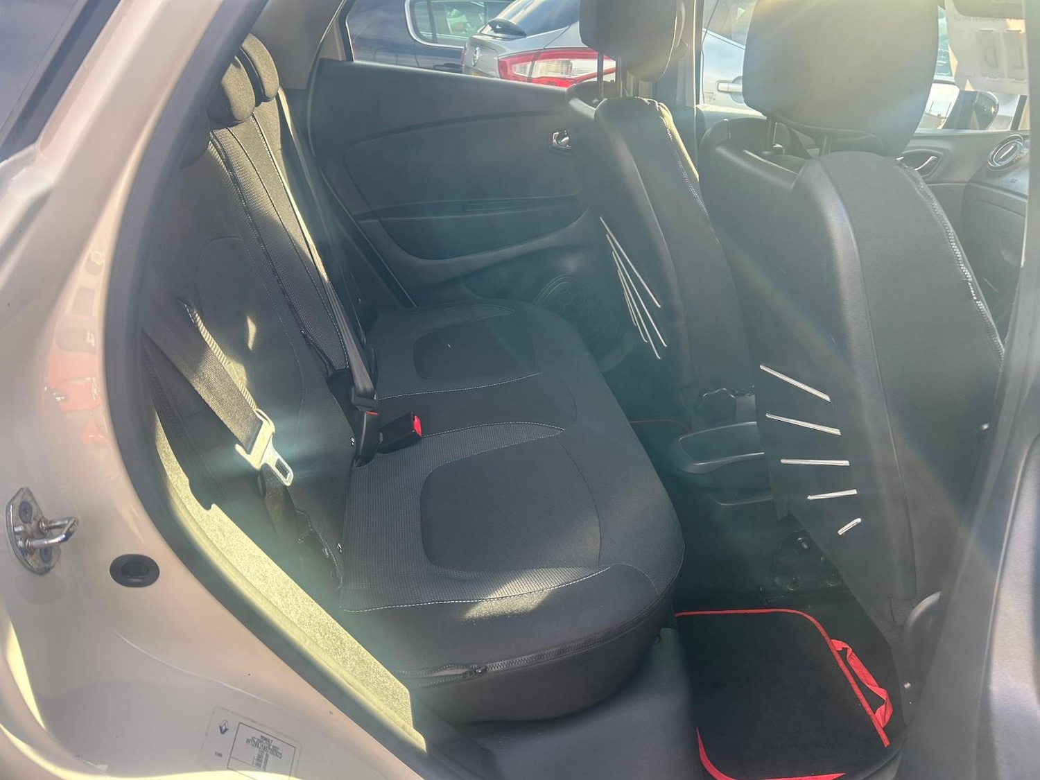 Used Renault Captur 2017 for sale - 77278471: Photo 9