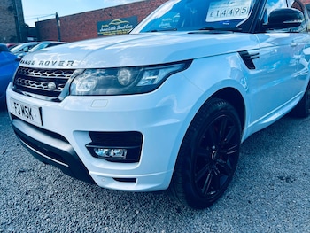 Used Land Rover Range Rover Sport 2015 for sale - 79621126: Photo
