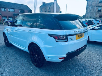 Used Land Rover Range Rover Sport 2015 for sale - 79621126: Photo