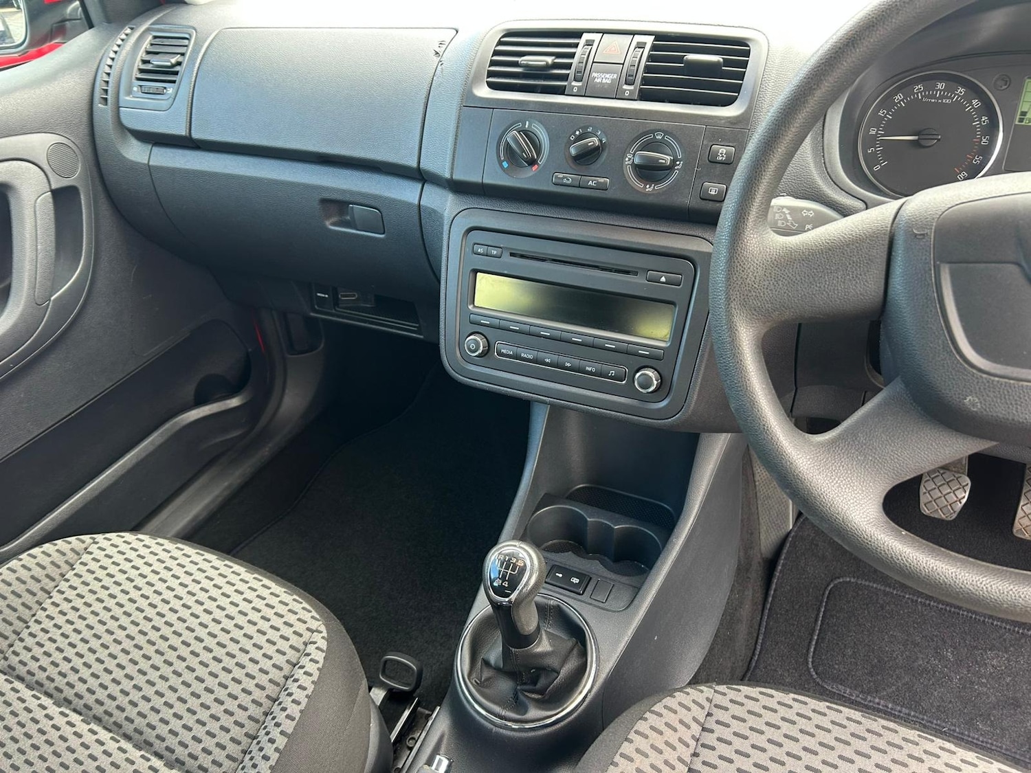 Used Skoda Fabia 2012 for sale - 76037942: Photo 15