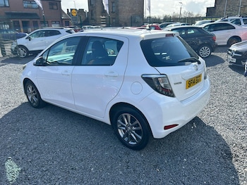 Used Toyota Yaris 2014 for sale - 78185812: Photo