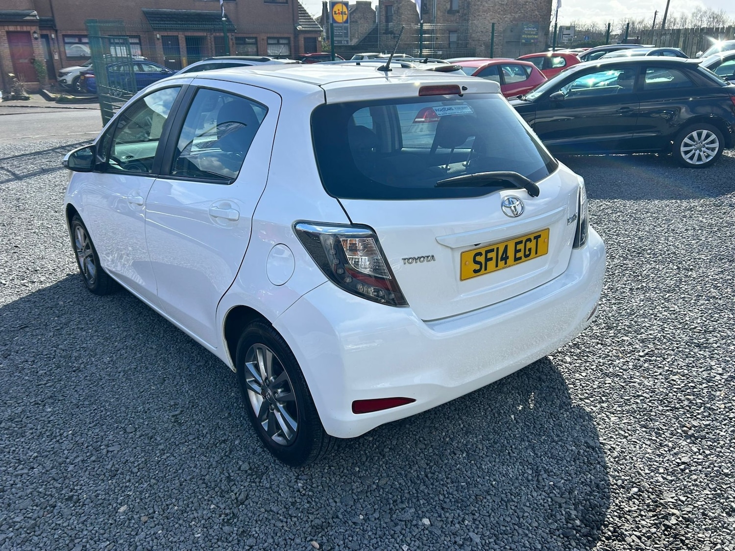Used Toyota Yaris 2014 for sale - 78185812: Photo 5